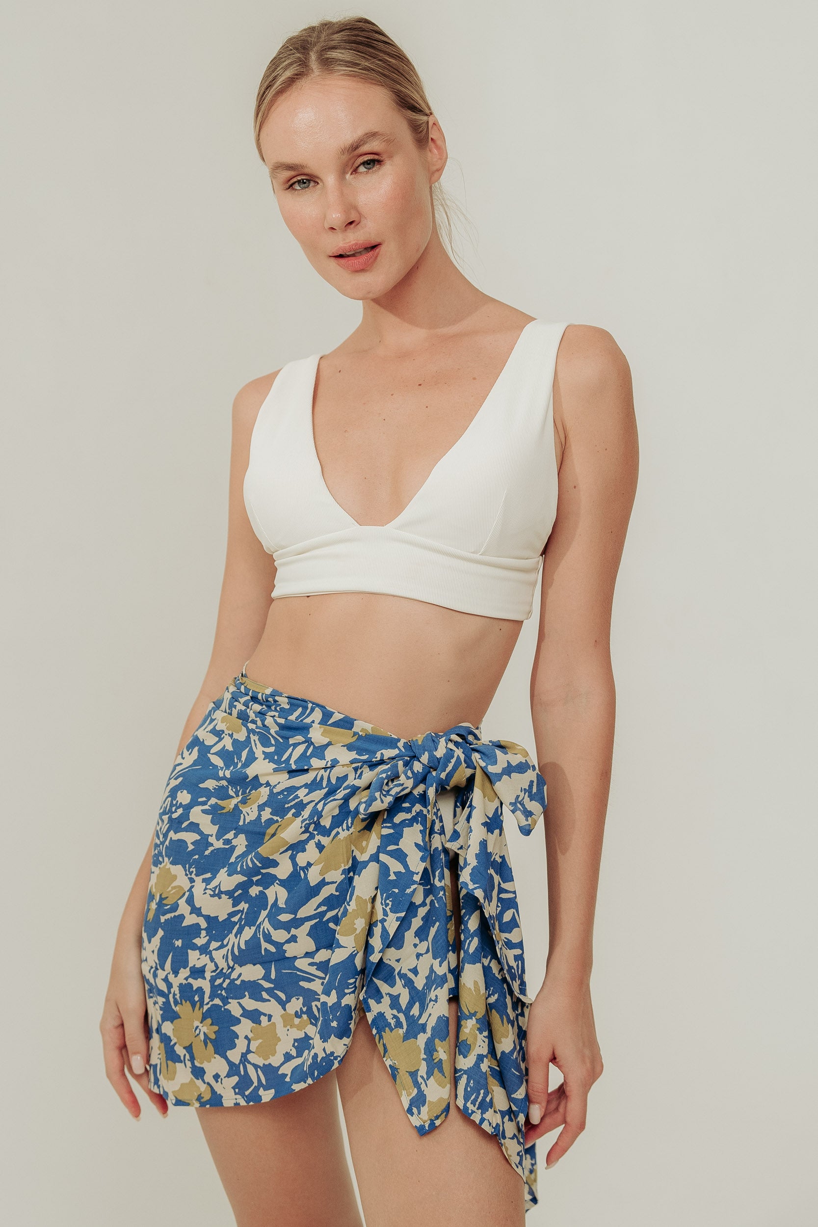 Floral Short Pareo