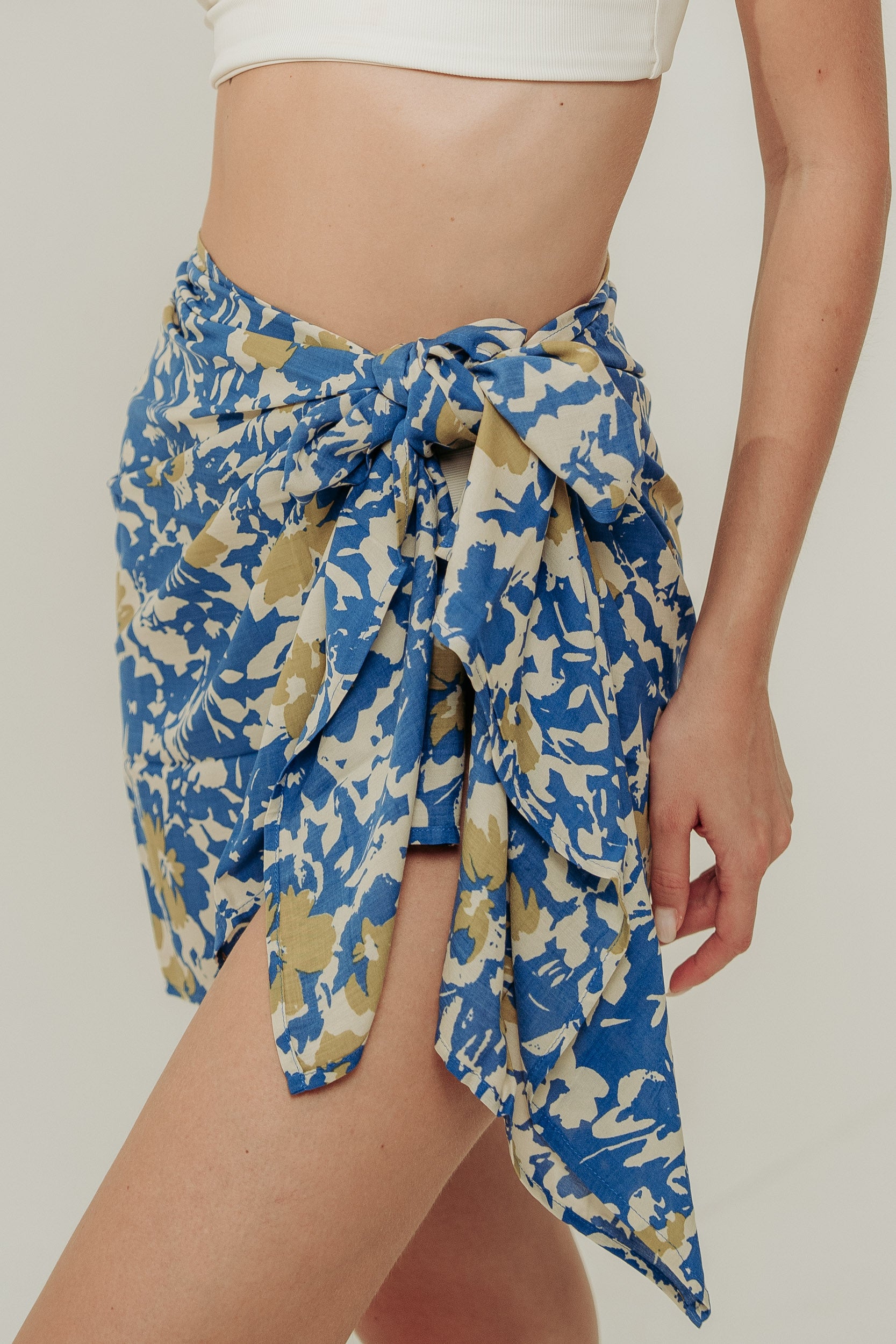 Floral Short Pareo